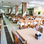Acar Hotel 4*