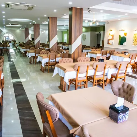 Acar Hotel 4*
